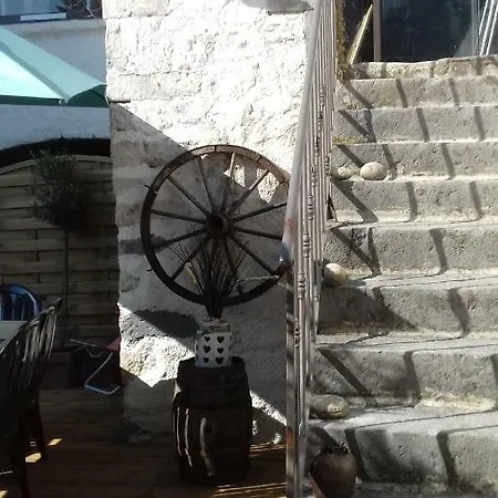 Holiday home Le Patio Aux Hirondelles Lagorce (Ardeche)